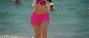 Amisha Patel Race 2