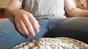 babe girl gets triple Squirting from her boyfriend's fingers