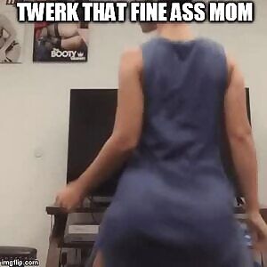 Mom Twerking