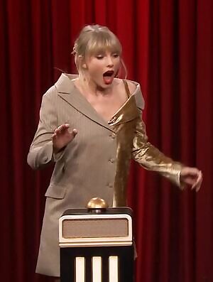 Cock crazed Taylor Swift treats your dick like the last supper...