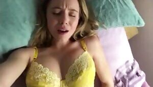 Hot damn, Sydney Sweeney....